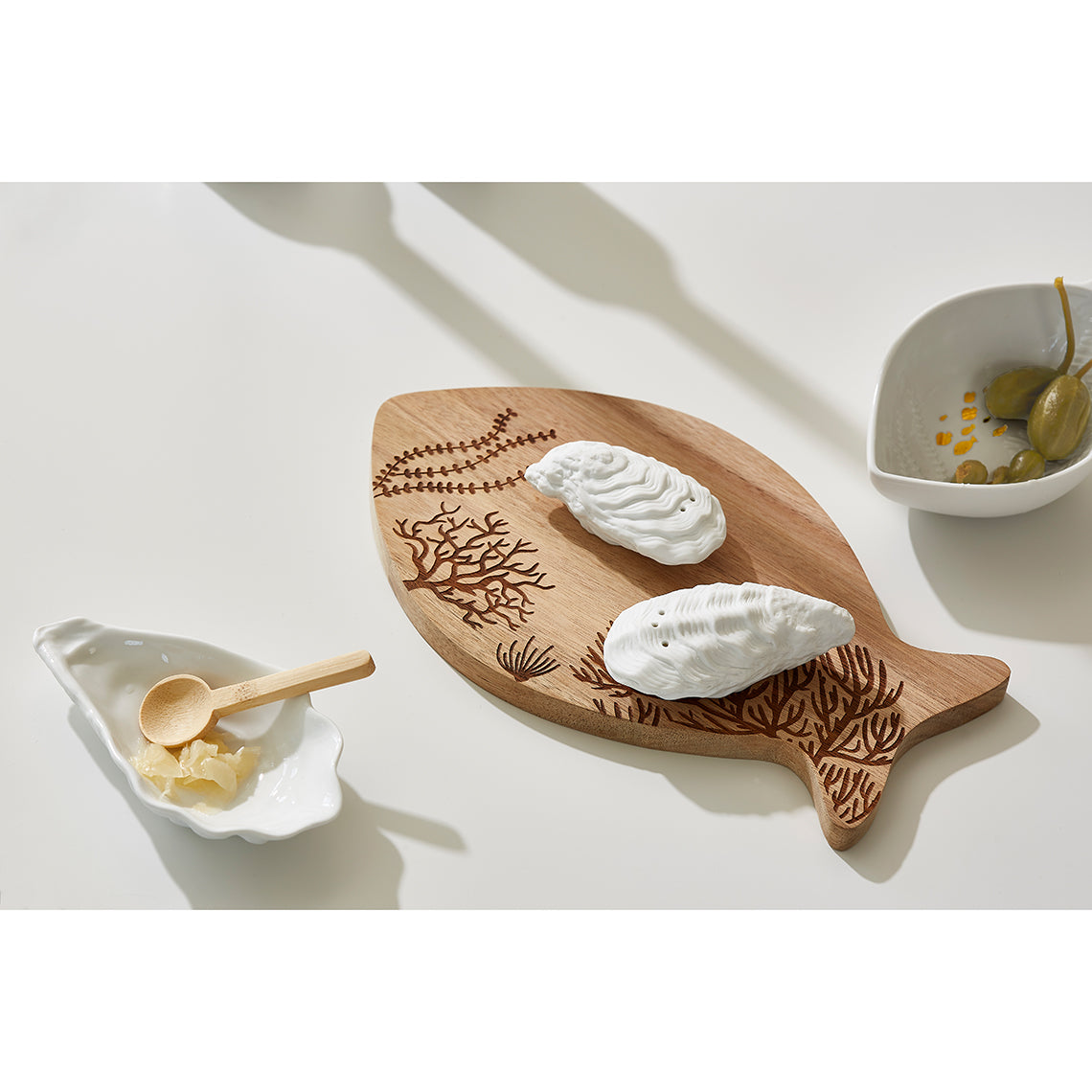 Underwater World - Oyster Salt and Pepper Shaker Set - WowCornwall