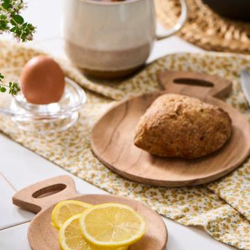 Small Serving Plate With Handle - WowCornwall