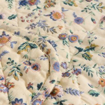 Purple And Brown Flowers Quilt - WowCornwall