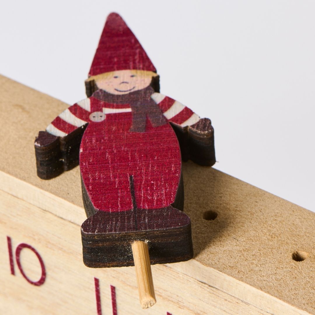 Walking Santa's Helper Christmas Calendar - WowCornwall