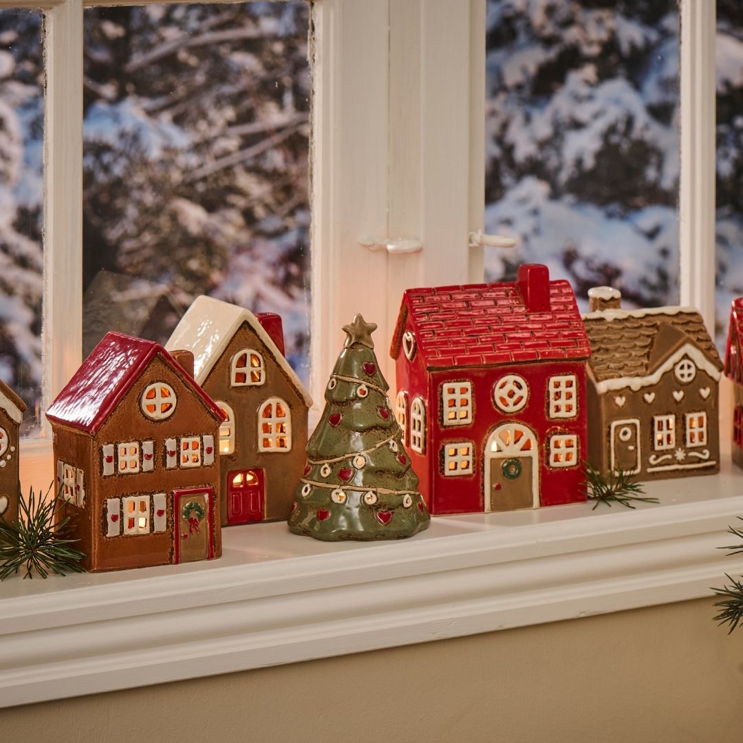 Gingerbread House with Arched Door Tealight Holder - WowCornwall