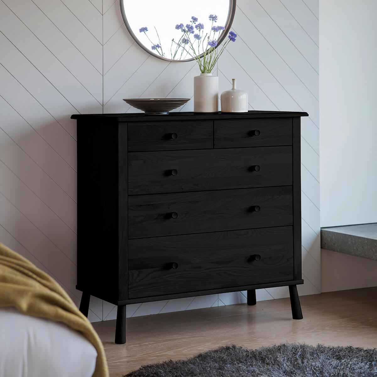 Winnard 5 Drawer Chest Black 980x450x954mm