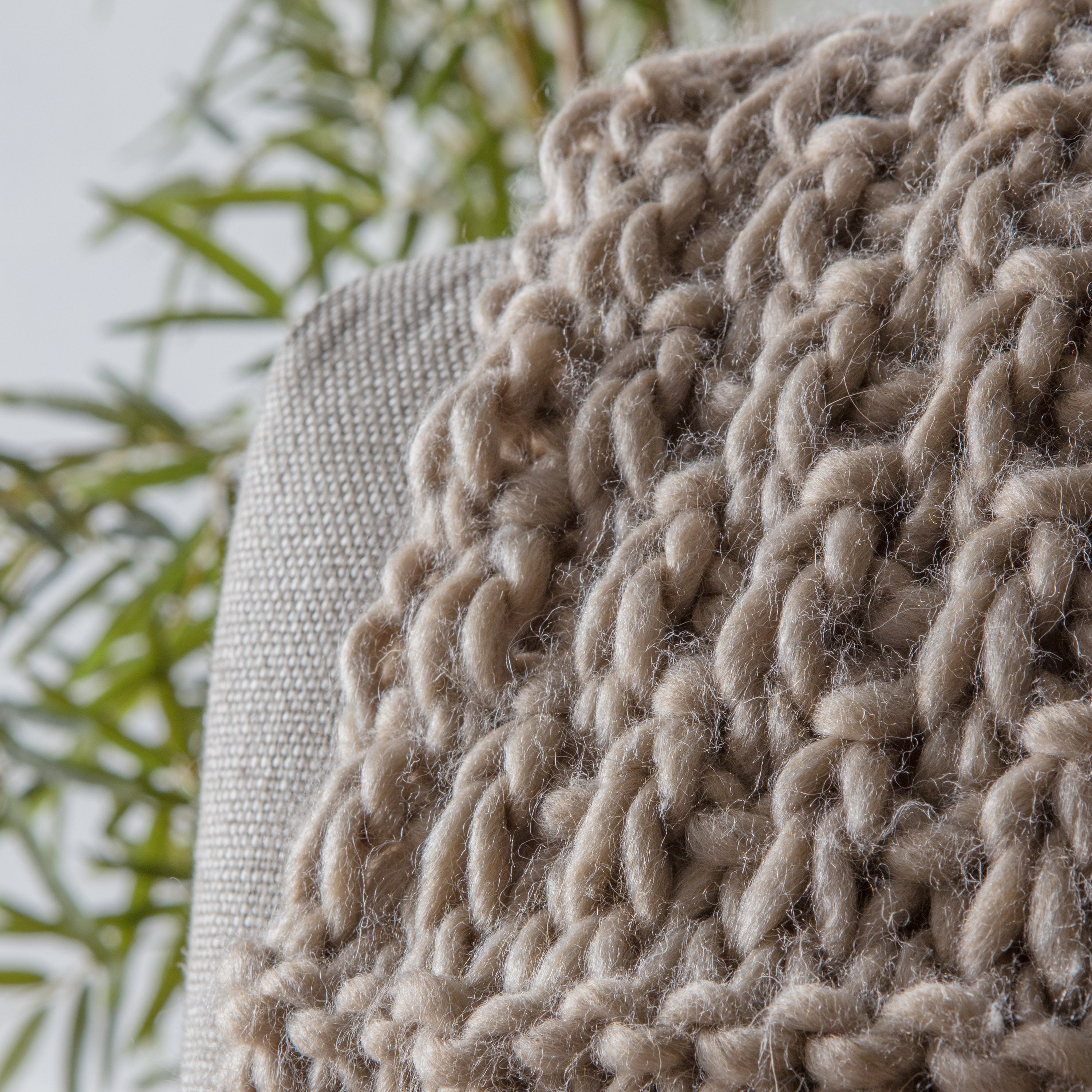 Moss Chunky Knitted Throw in Oatmeal - WowCornwall