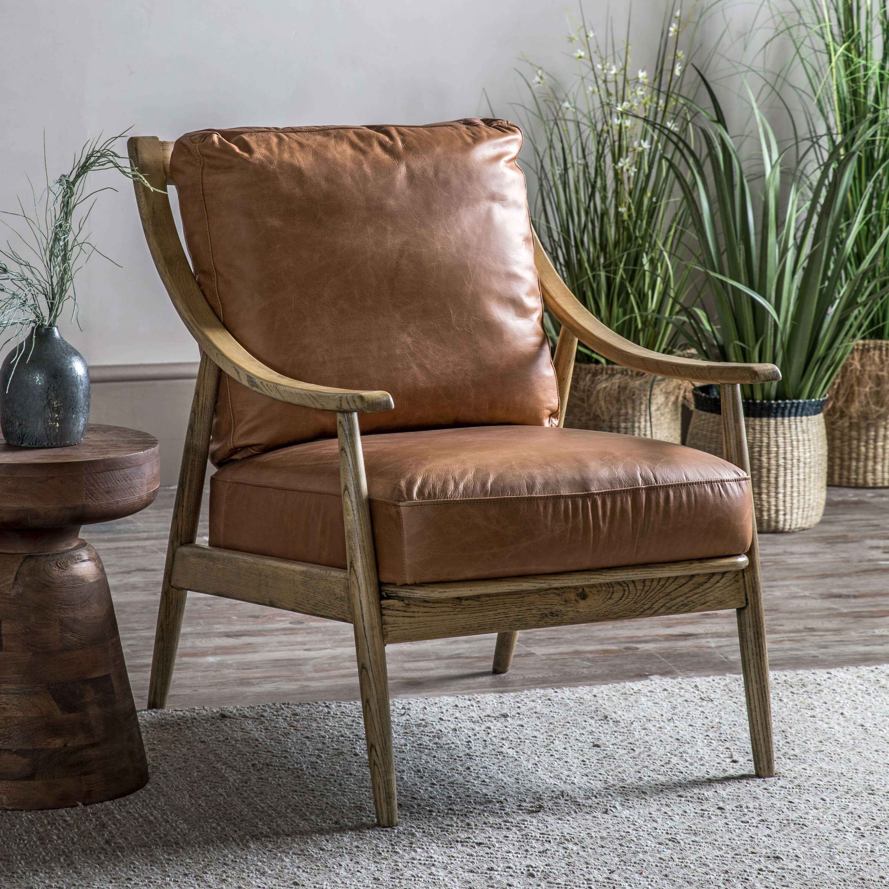 Barras Armchair Brown Leather