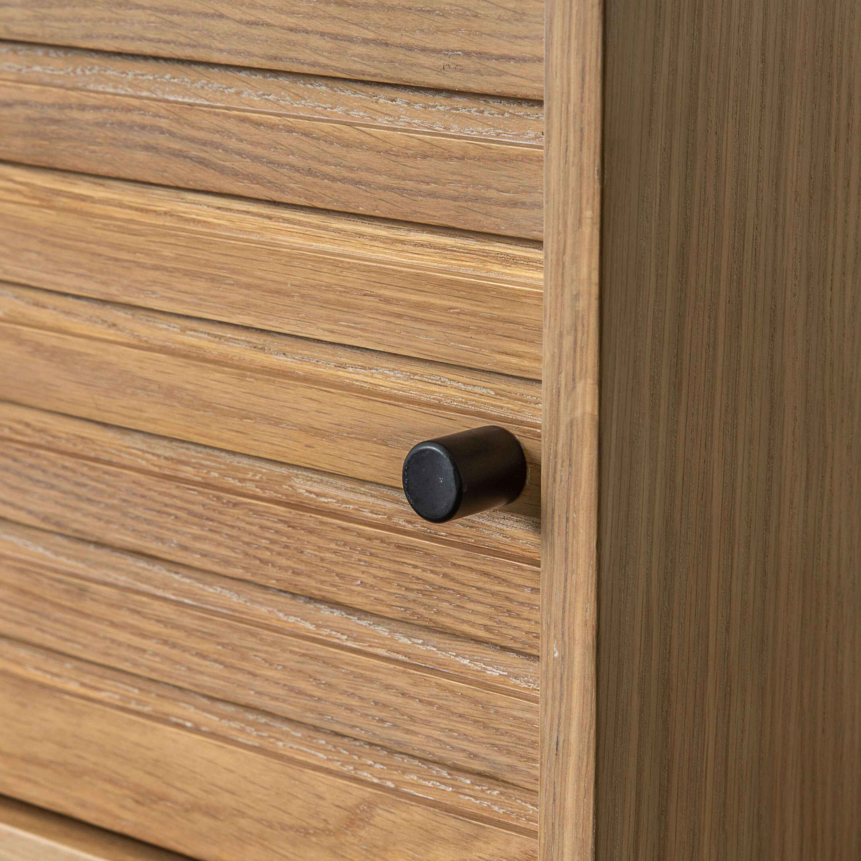 Isaac Media Unit 1400x420x440mm