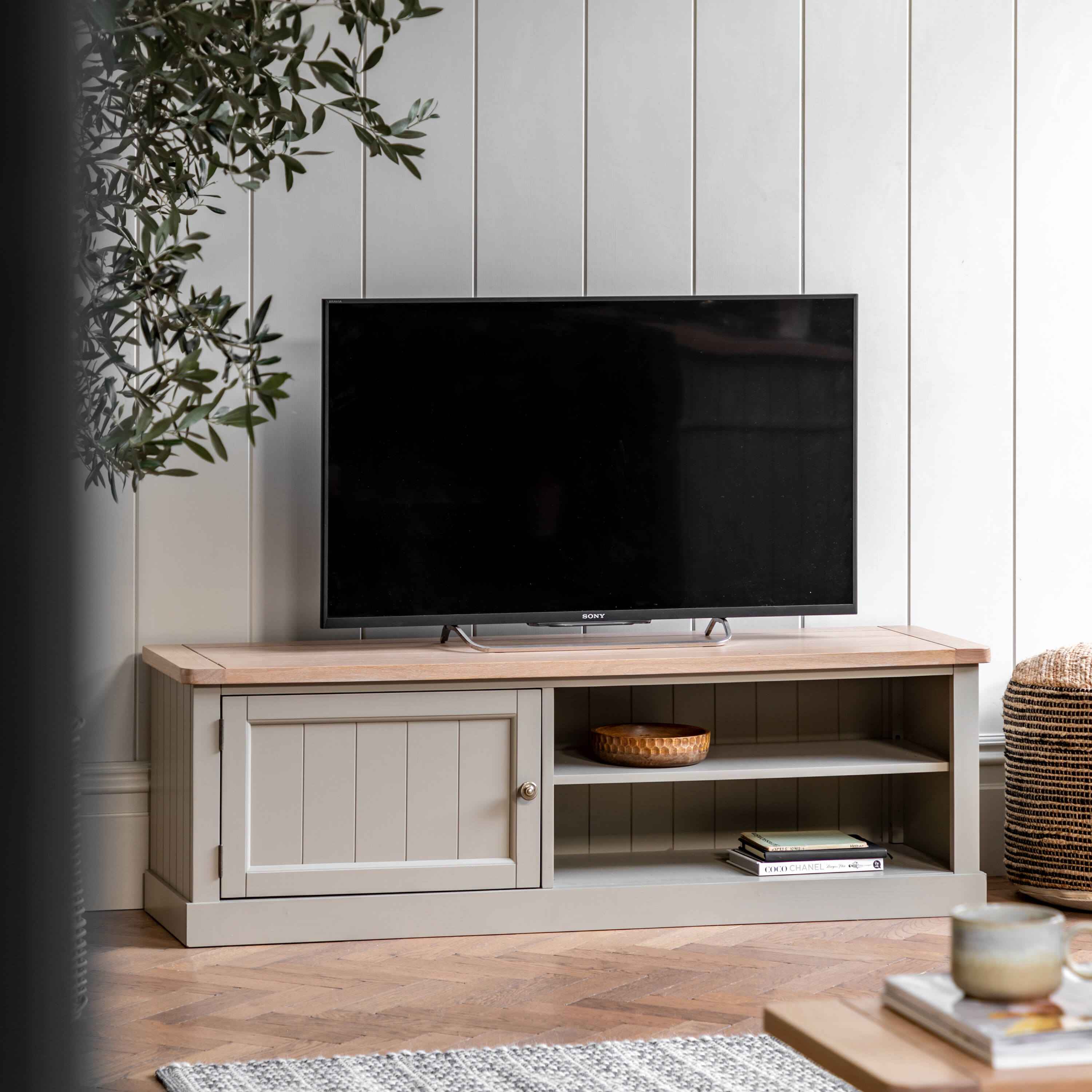 Newlyn Media Unit Prairie 1400x375x450mm