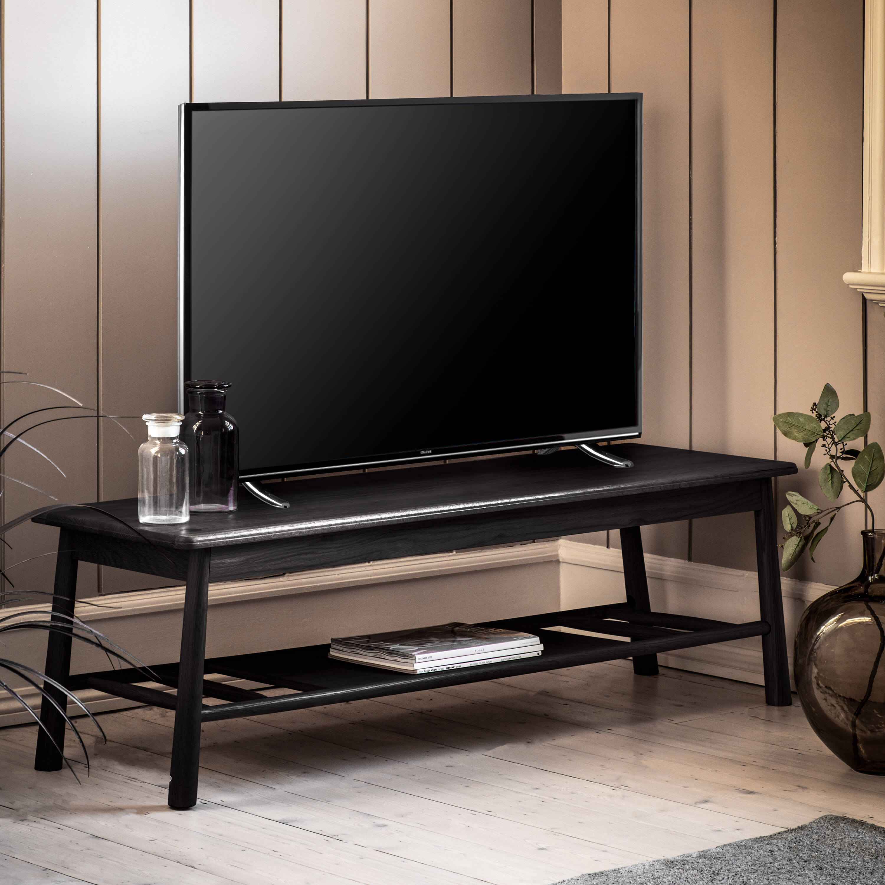 Winnard Media Unit Black 1400x420x425mm