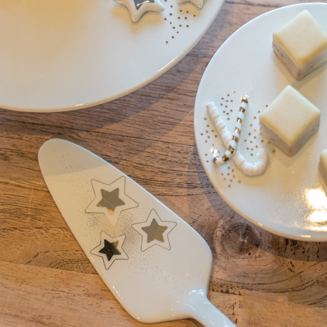 Rader Cake Server - WowCornwall