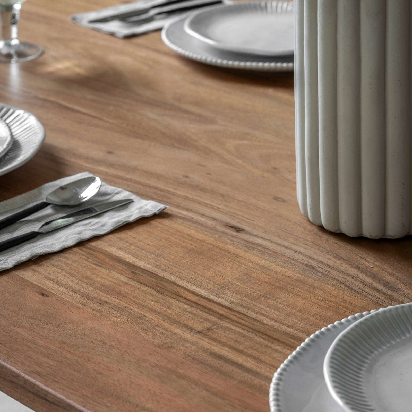 Cannes Dining Table