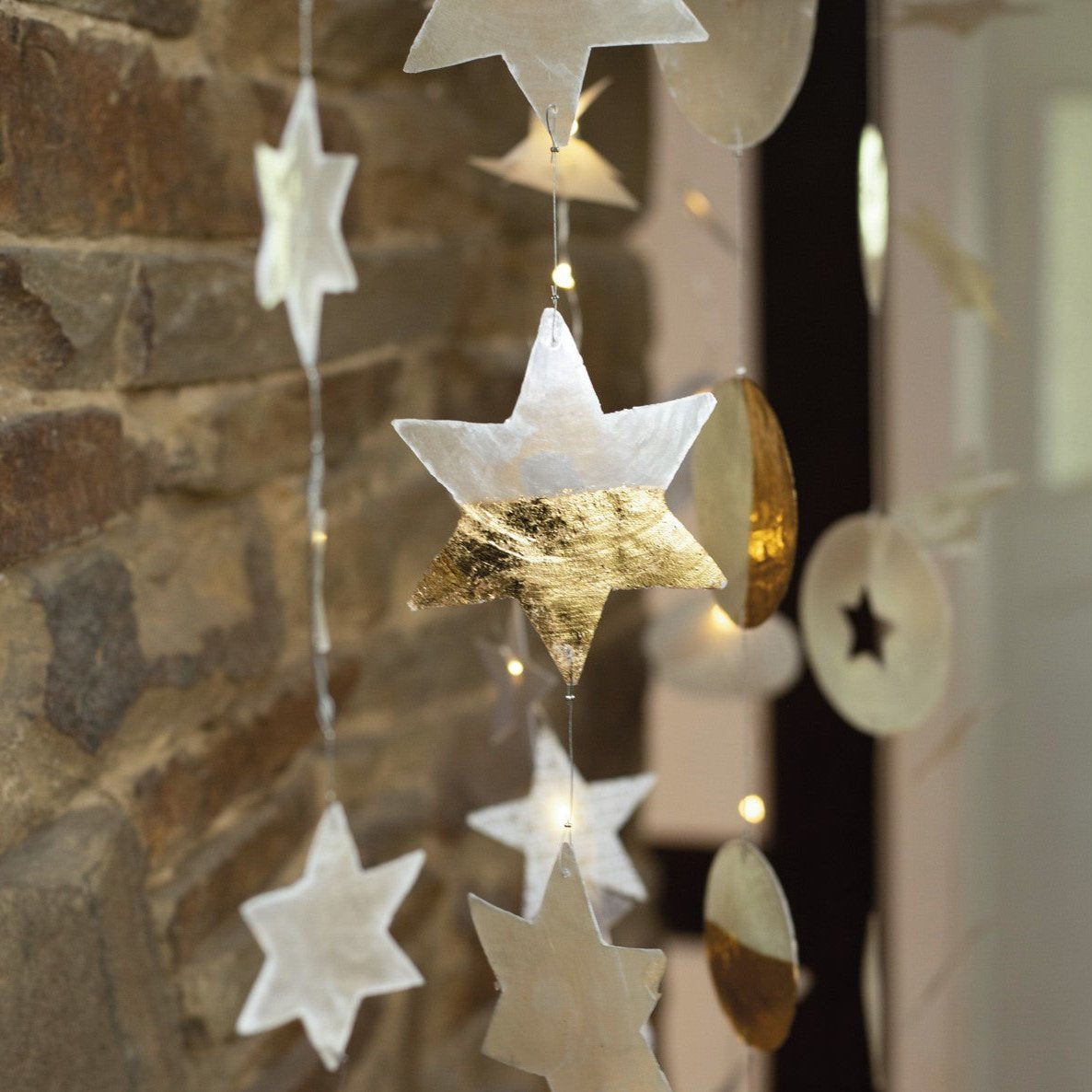Capiz chain, large stars in silver by Rader - WowCornwall