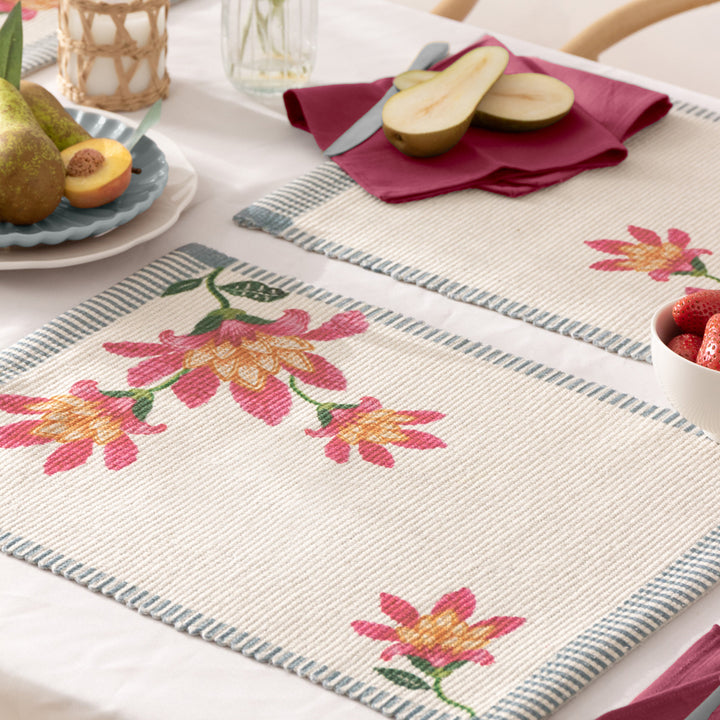 Claudia Set of 4 Indoor / Outdoor Placemats - WowCornwall
