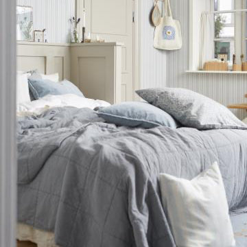 Cushion cover or with filler velvet blue shade - WowCornwall