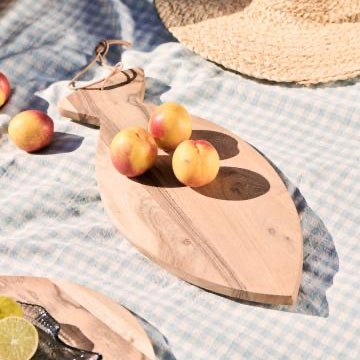 Cutting board with leather string oblong fish acacia - WowCornwall