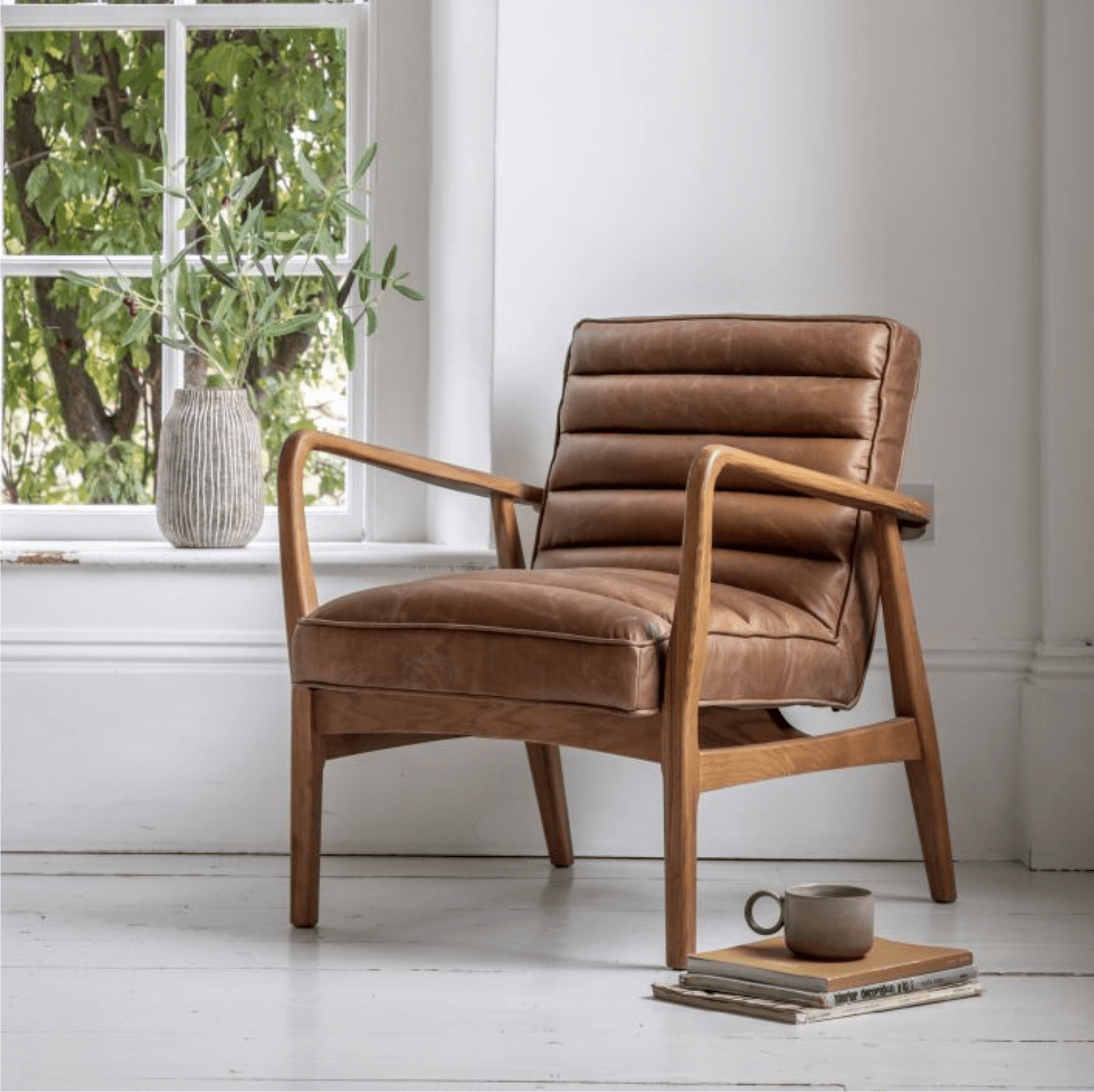 Datsun Armchair Vintage Brown Leather - WowCornwall
