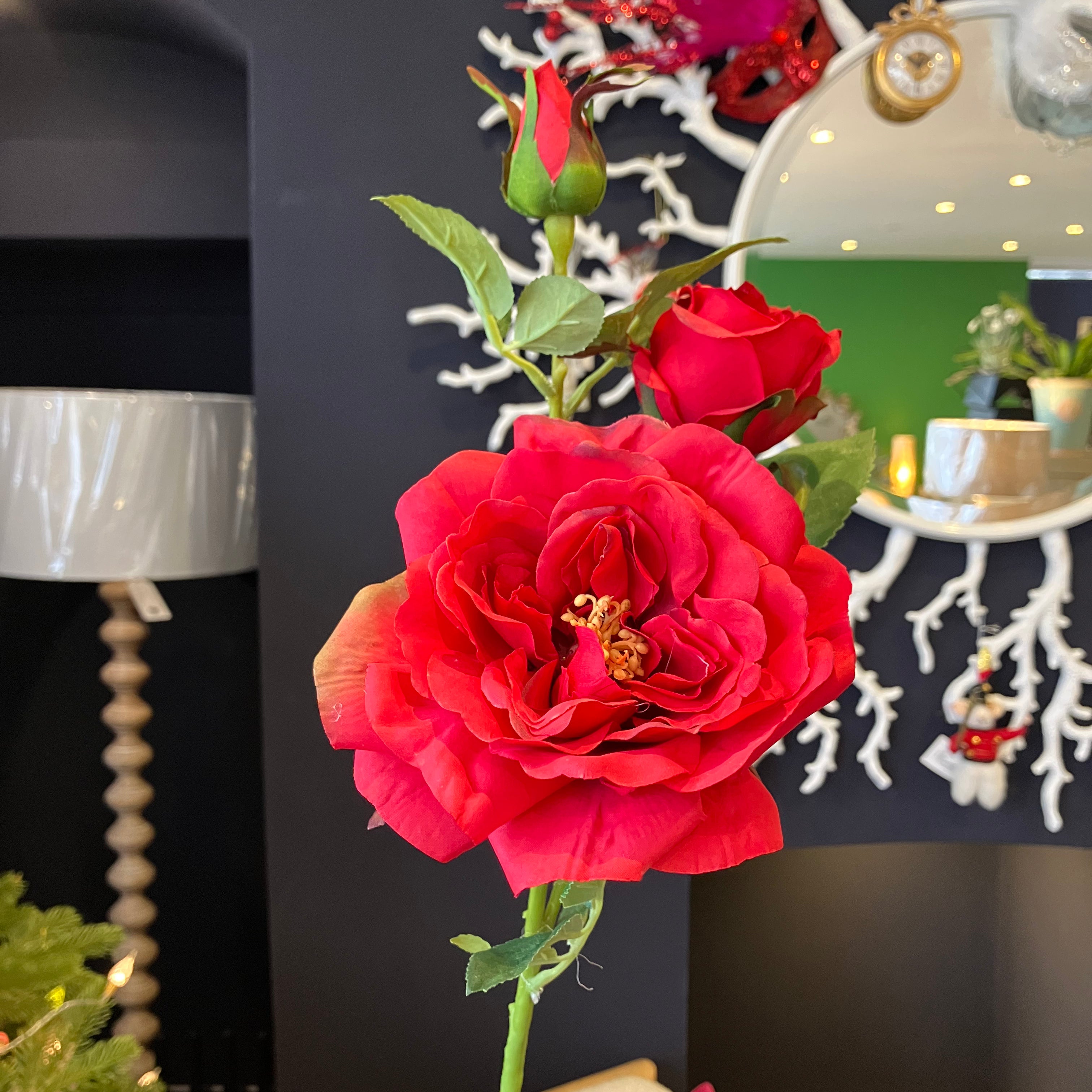 Red Rose Spray - WowCornwall