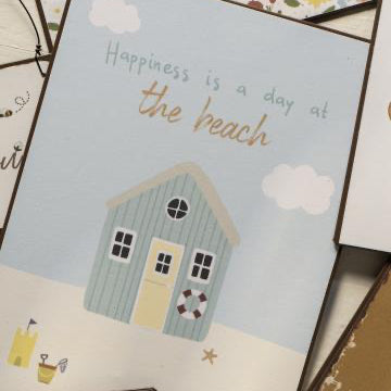 Metal sign Happiness is a day at the beach - WowCornwall