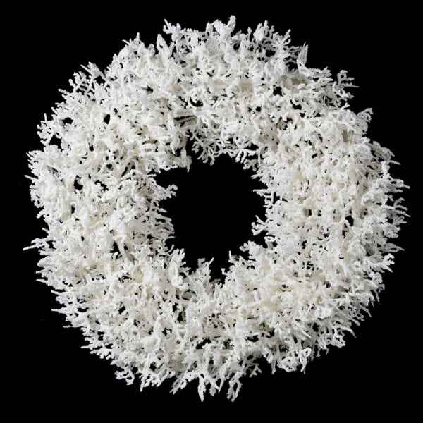 White Snowy Wreath
