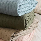 Quilt linen coloured with cross-stitches - WowCornwall