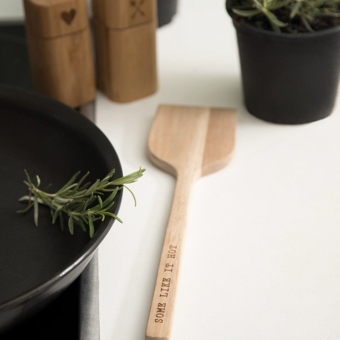 Spatula, Some like it hot - WowCornwall