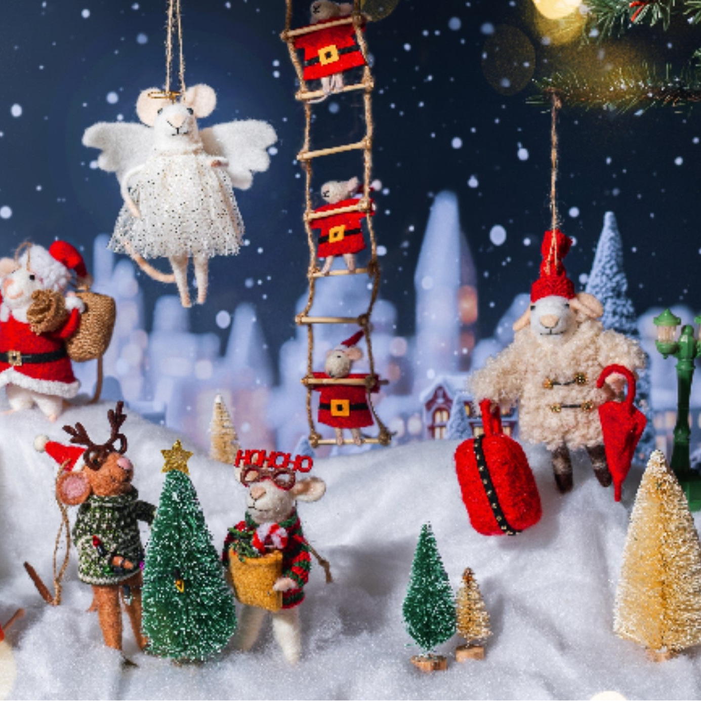 Holiday Mouse Felt Decoration - WowCornwall