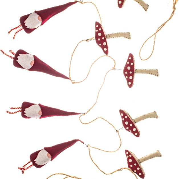Christmas Gnome Garland Decoration - WowCornwall