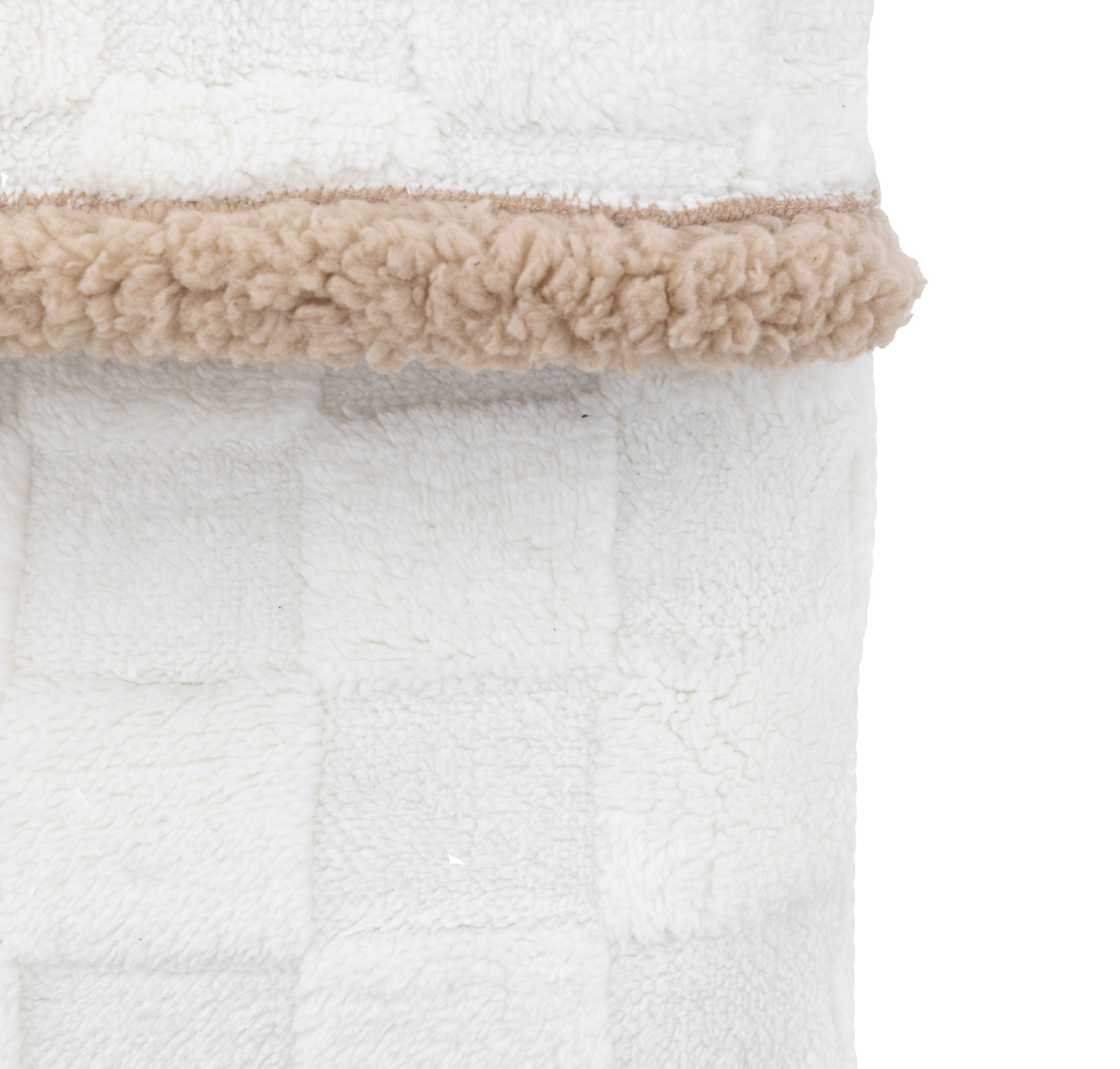 Oakley checked sherpa throw cream - WowCornwall