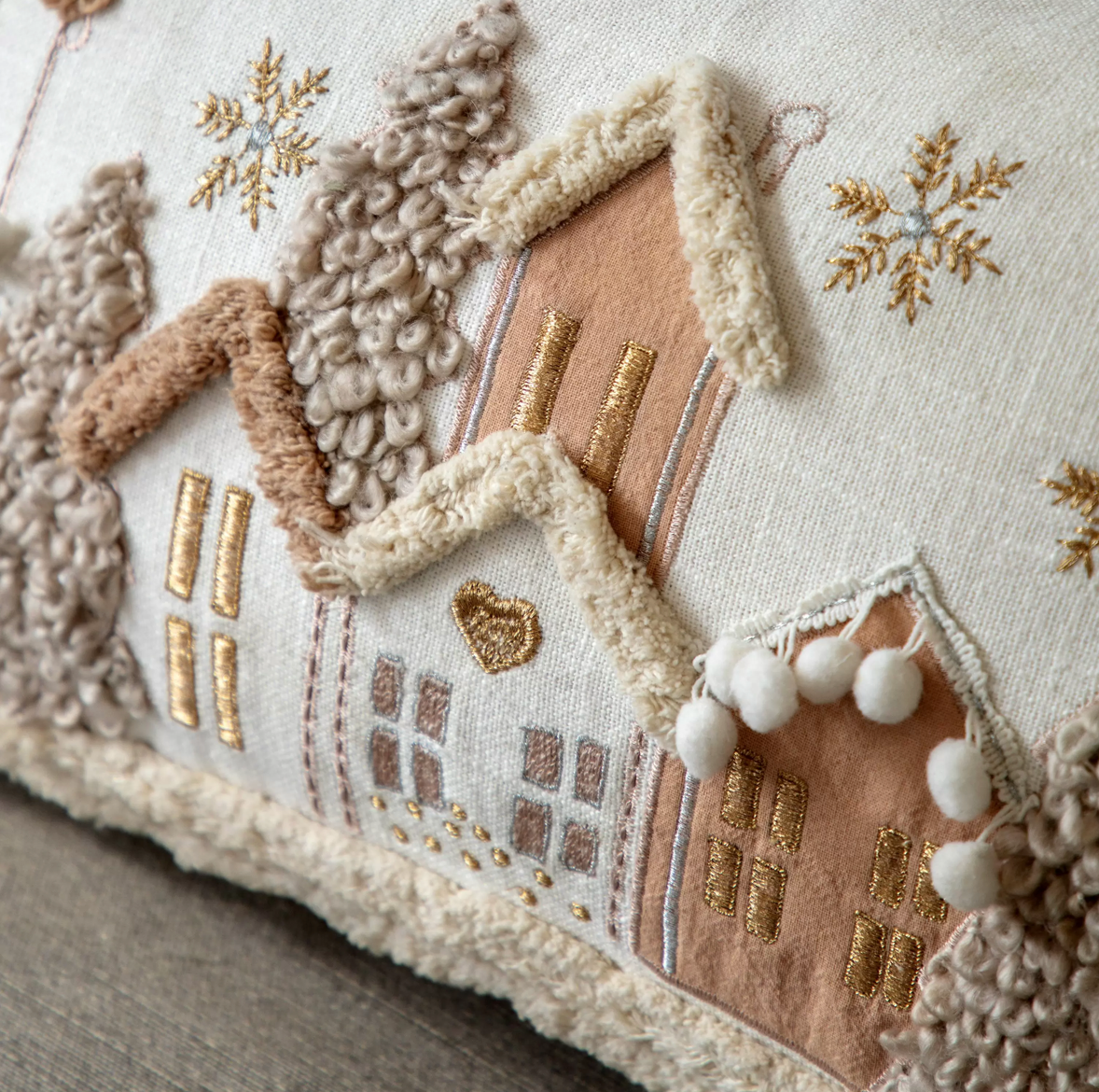 Pearly White Houses Cushion - WowCornwall