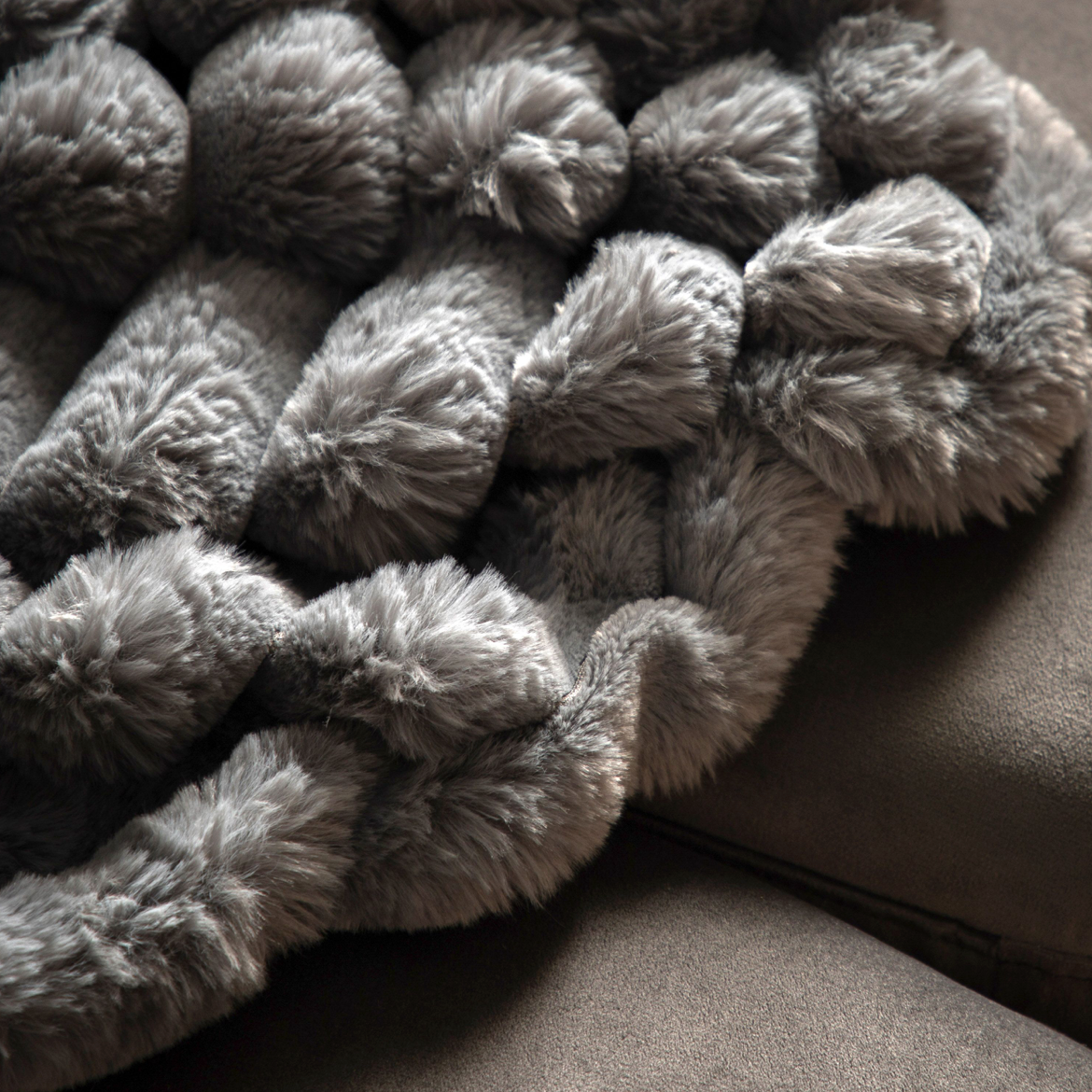 Ribbed Faux Fur Throw - Grey - WowCornwall
