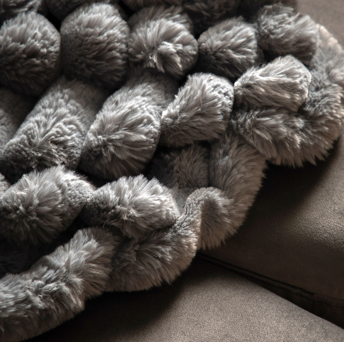 Ribbed Faux Fur Throw - Grey - WowCornwall