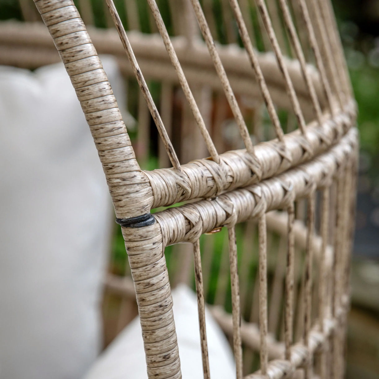 Avena Egg Chair 1070x970x1500mm - WowCornwall