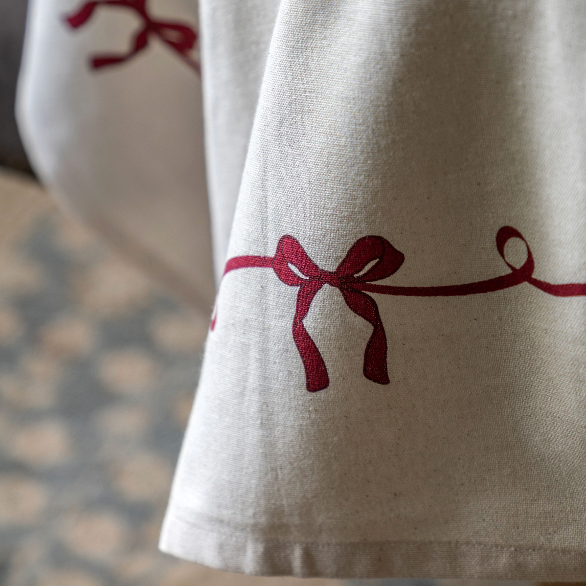 Heritage Christmas Printed Table Cloth - Large - WowCornwall