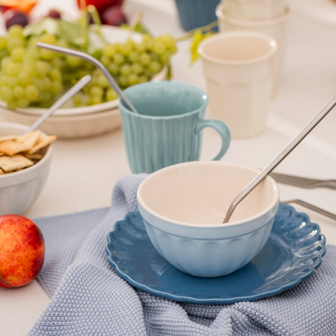 Mynte Scallop Plate in nine colours - WowCornwall