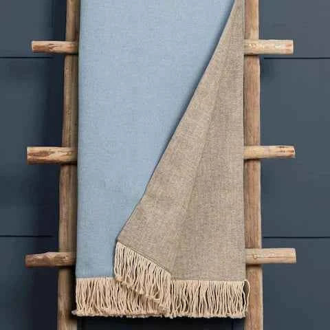 Selkirk Woven Throw – Cornflower