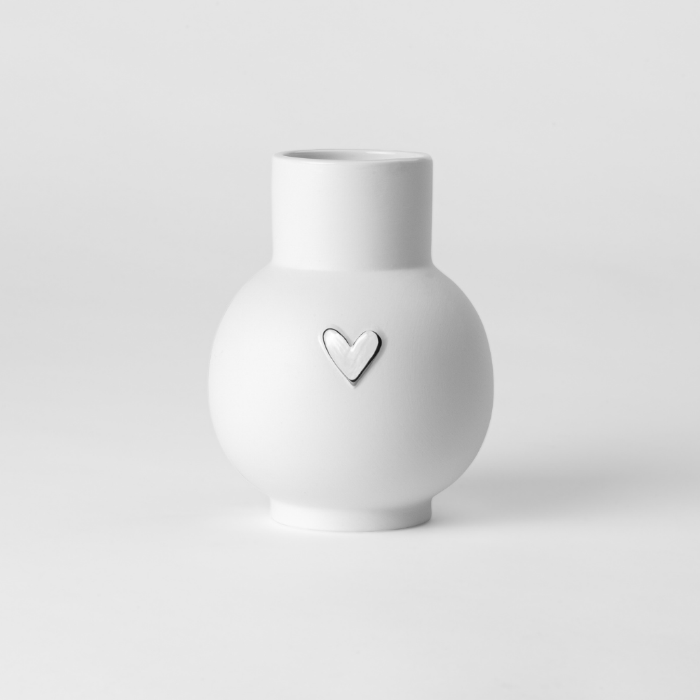 Ball Vase with a Silver heart - WowCornwall