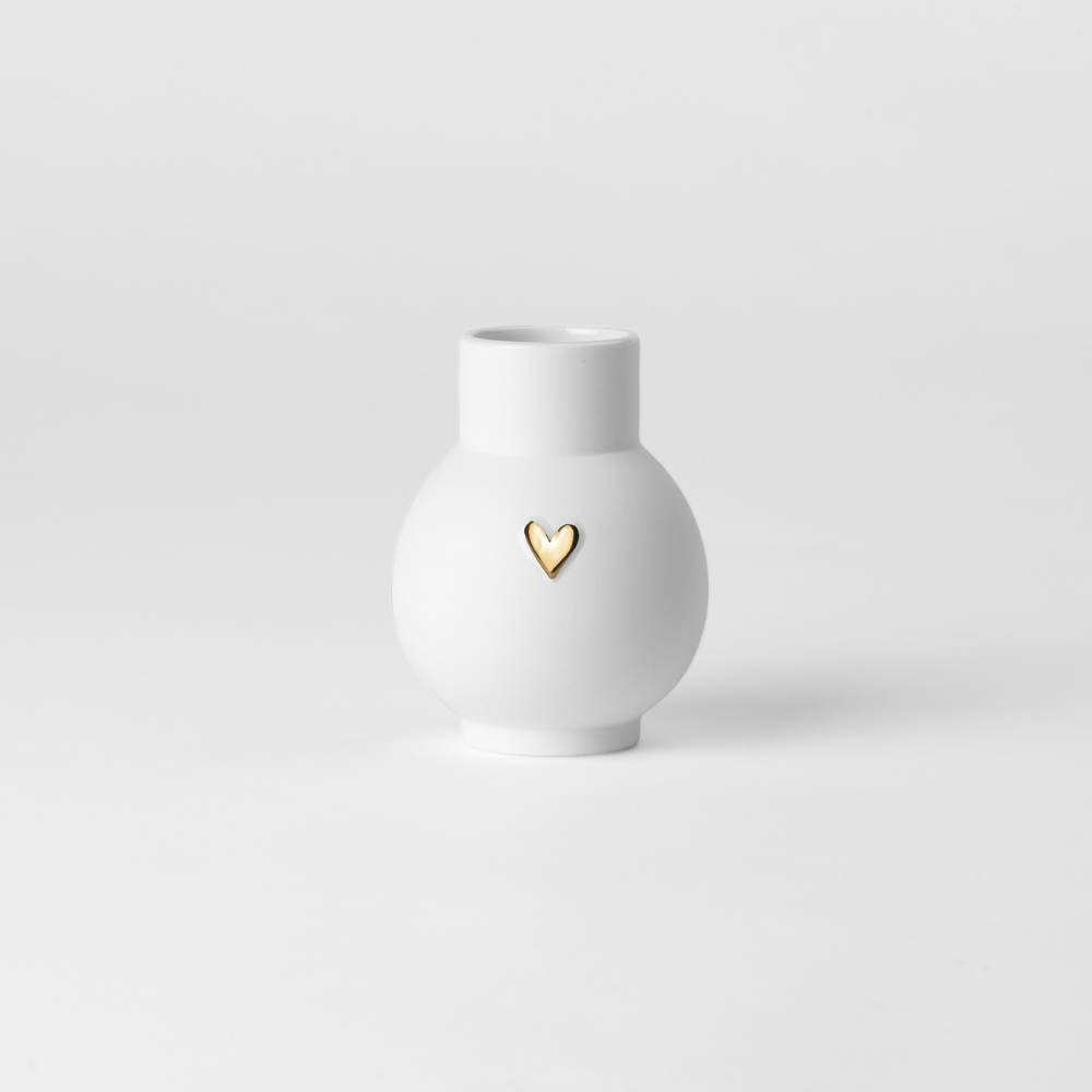 Mini-Ball Vase with a Heart of Gold - WowCornwall