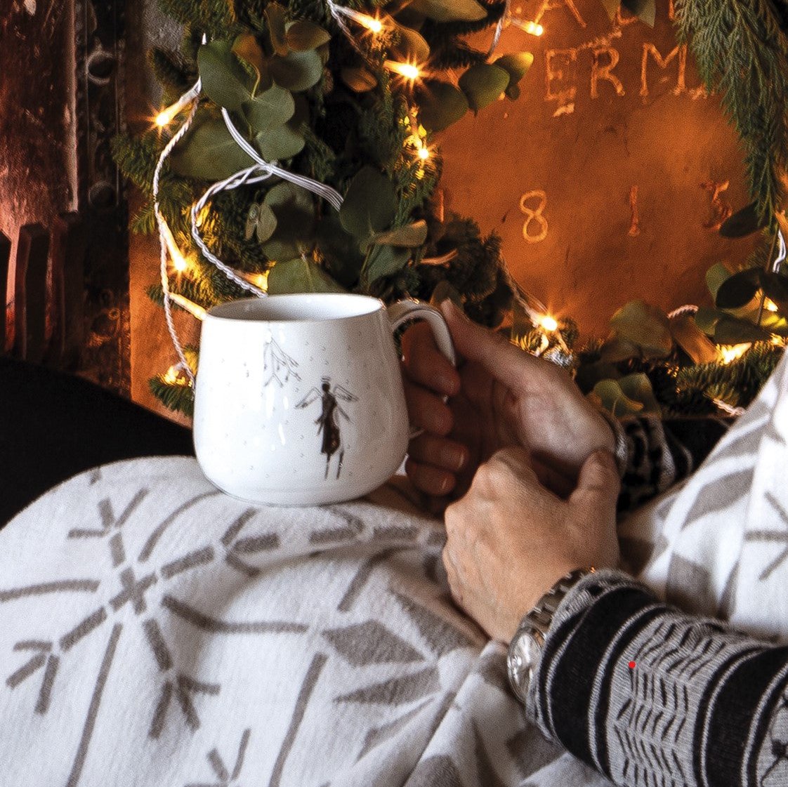 Winter Wonderland mug silver mistletoe by Rader - WowCornwall