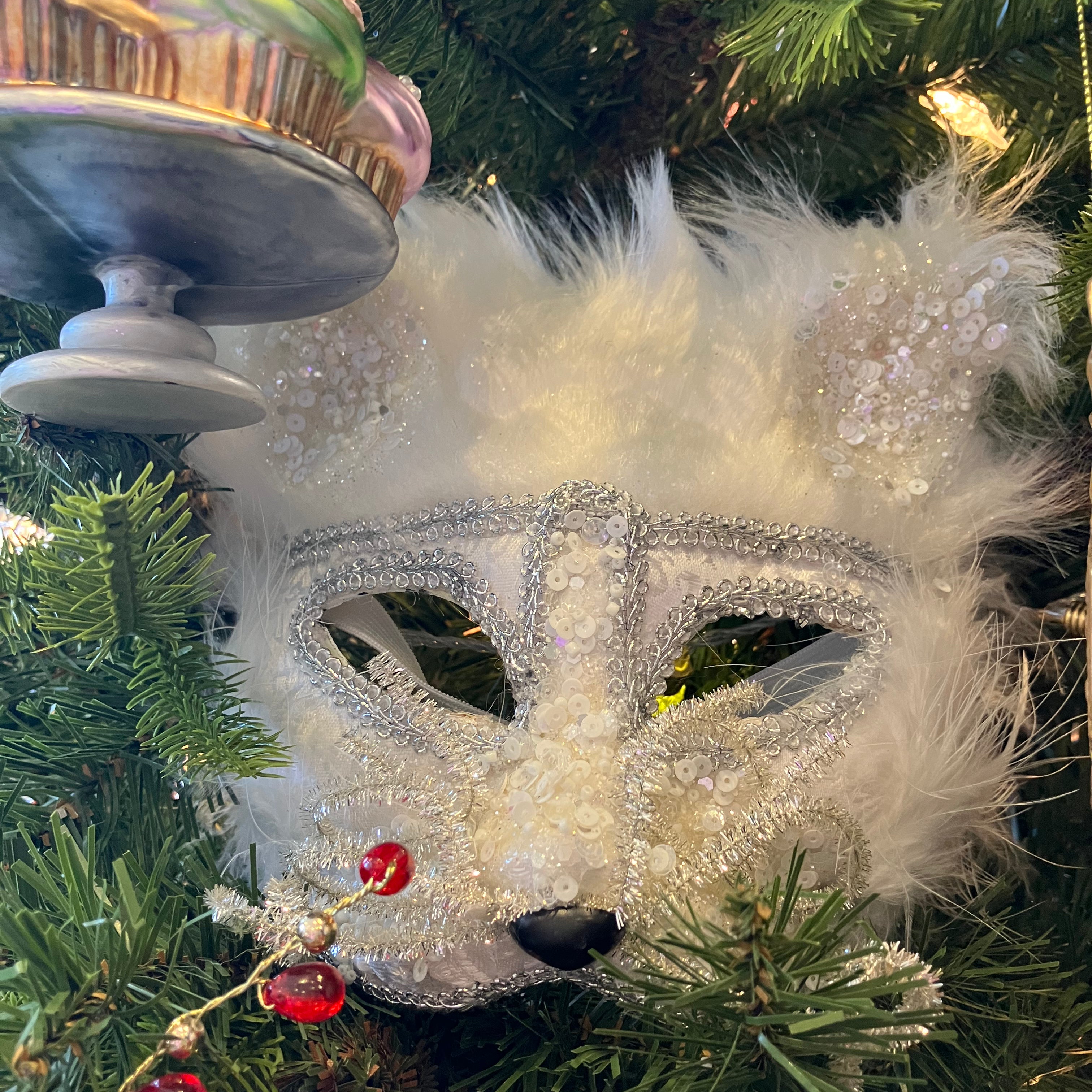 White Cat Glitter Mask - WowCornwall