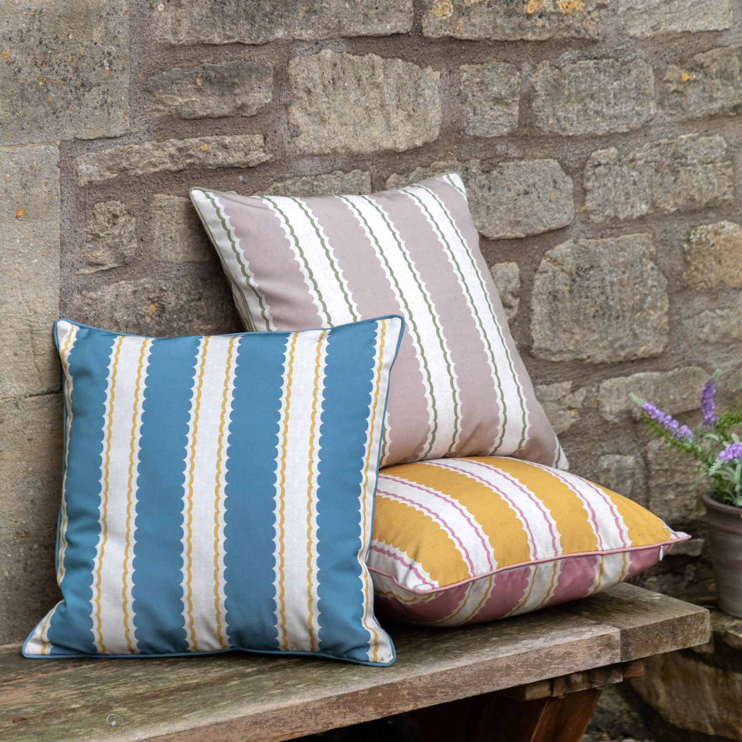 Calivana Outdoor Cushion