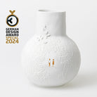 Porcelain Rader Picture Story Vase , A walk in the park - WowCornwall