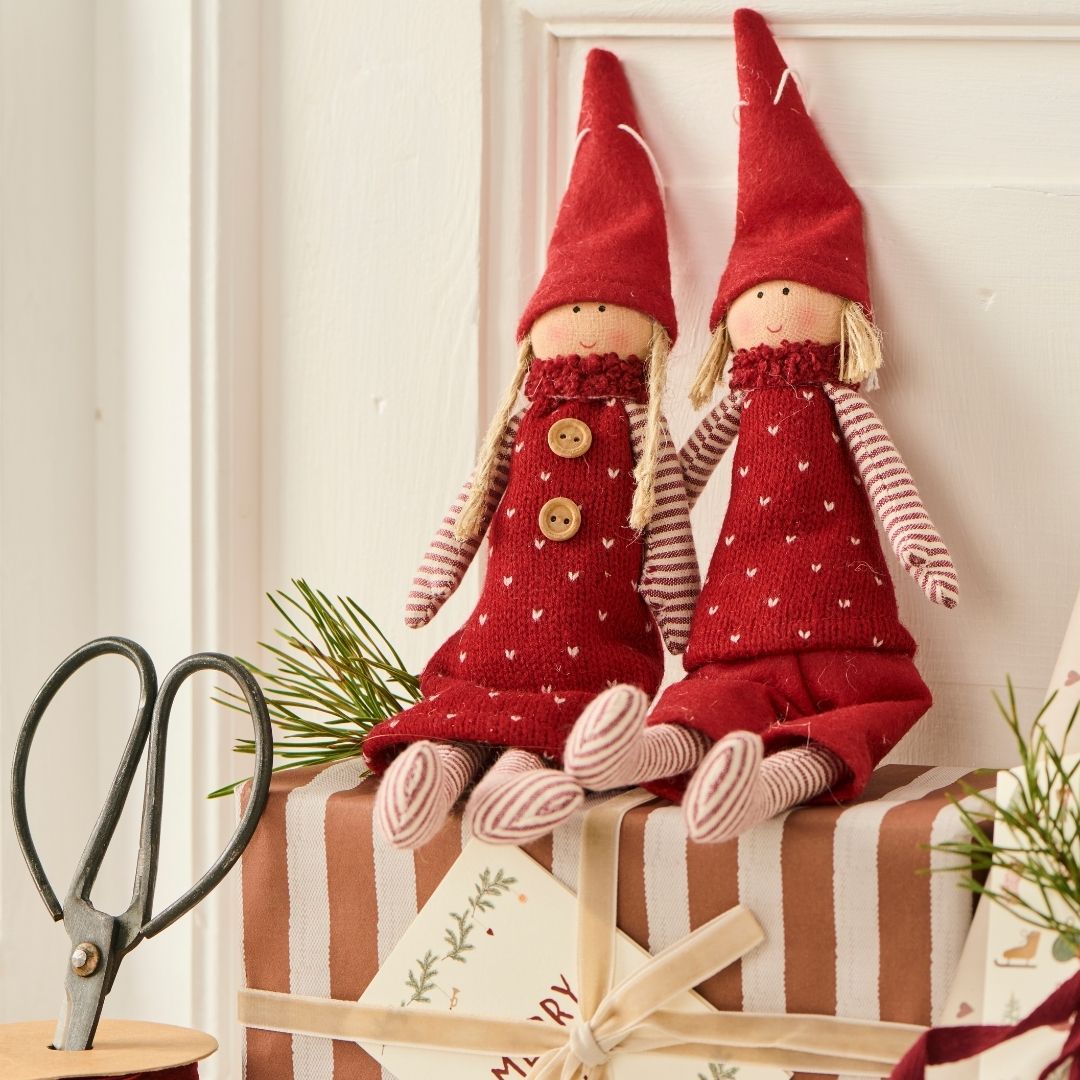 Santa's Helper Sigrid and Sune - WowCornwall