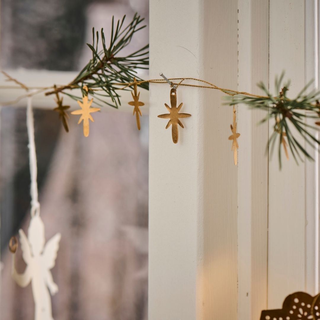 Brass String of 40 Stars - WowCornwall