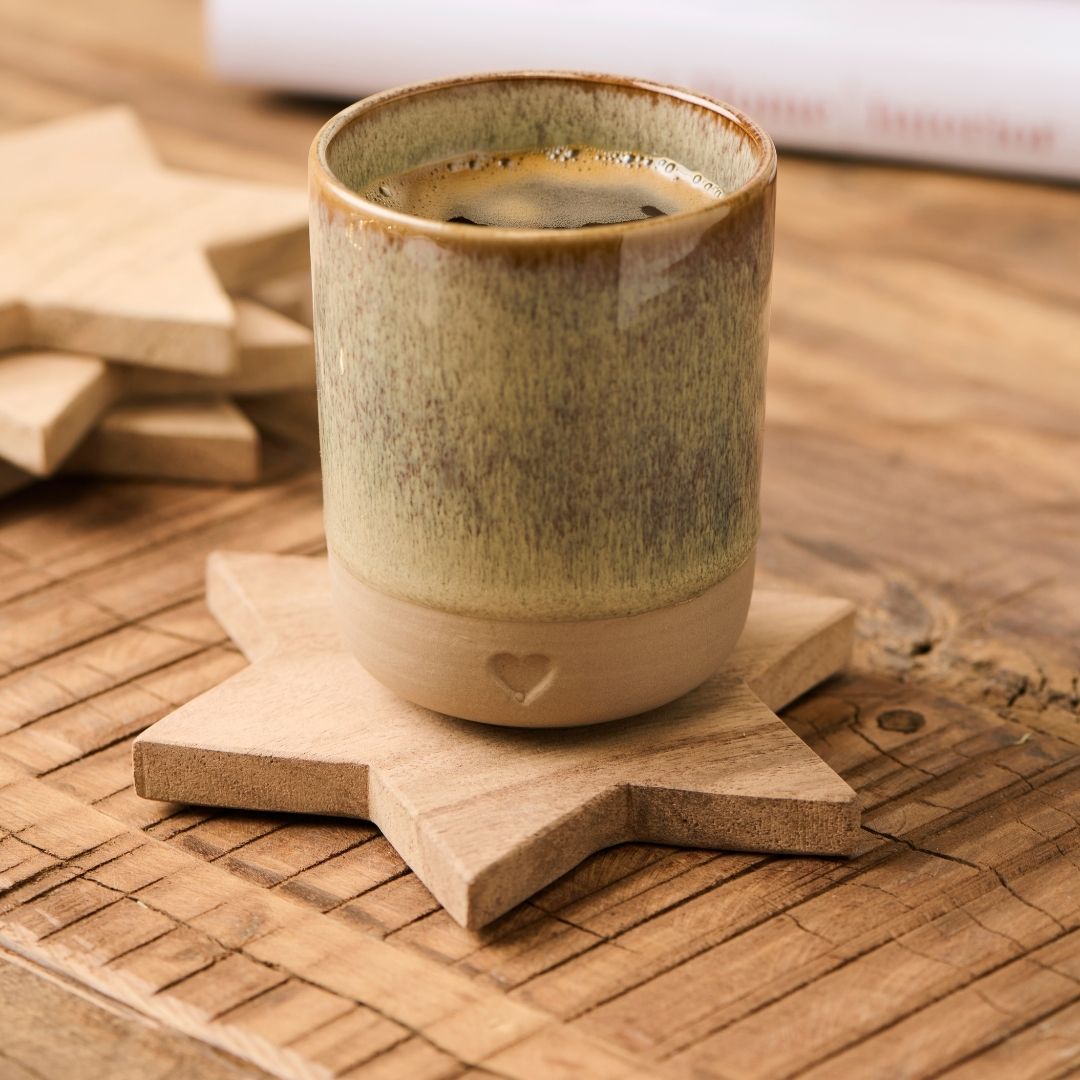 Set of 4 Star-Shaped Wood Coasters - WowCornwall