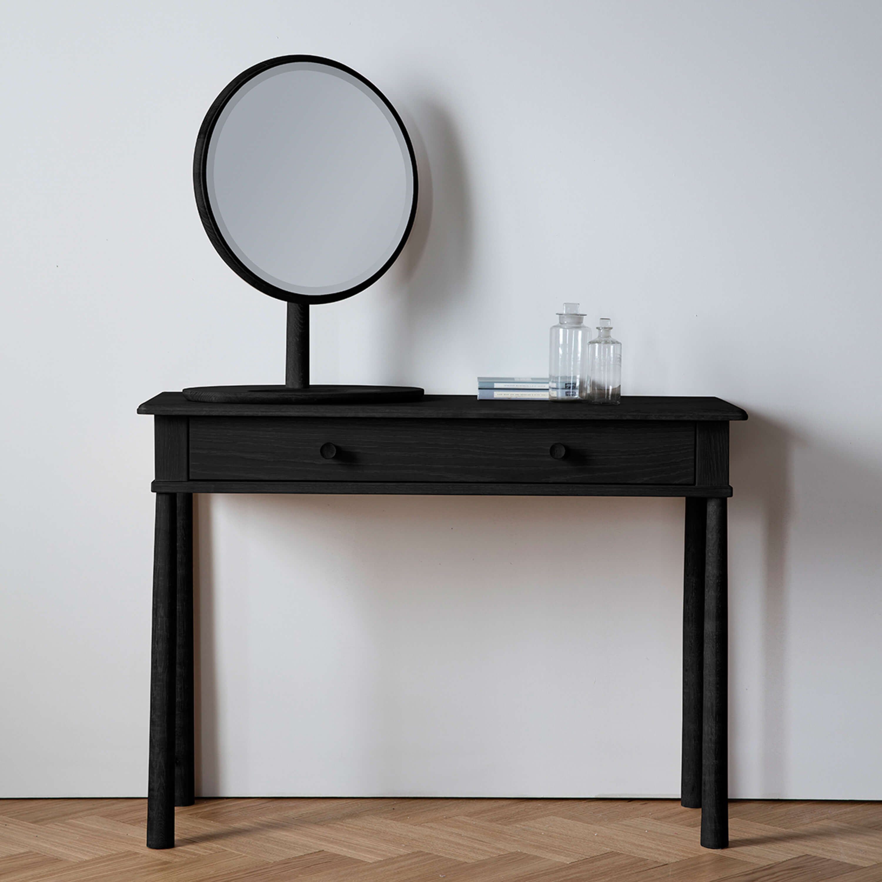 Winnard Dressing Table w Drwr Black 1100x400x800mm - WowCornwall