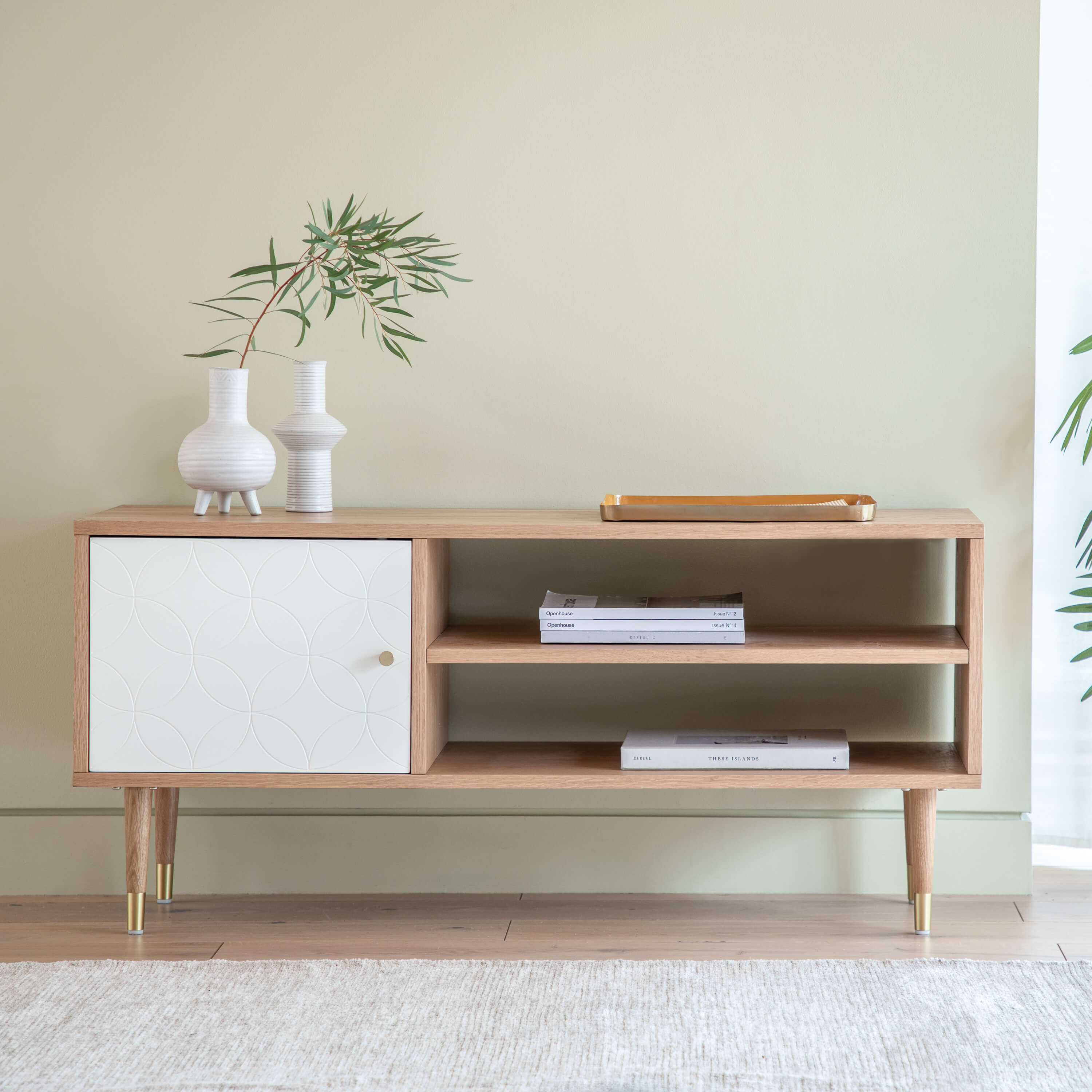 Newbury Media Unit Oak White 1200x400x550mm - WowCornwall