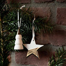Porcelain hanger star gold by Rader - WowCornwall
