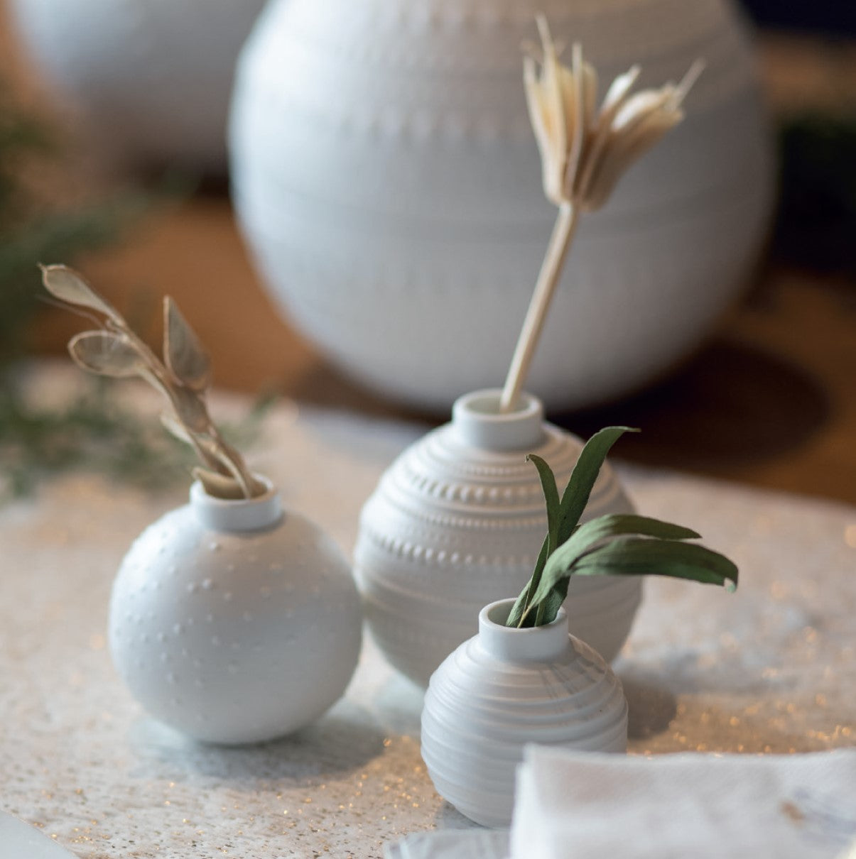 Räder Wonder Sphere Vases – Set of 3 - WowCornwall