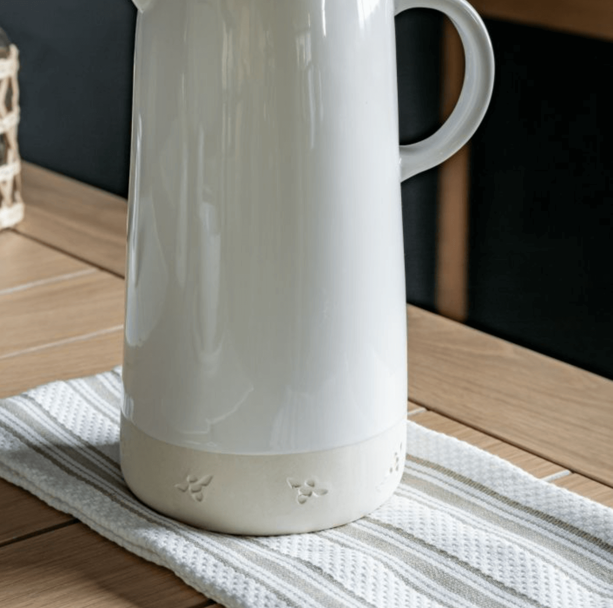 Bee Jug White - WowCornwall