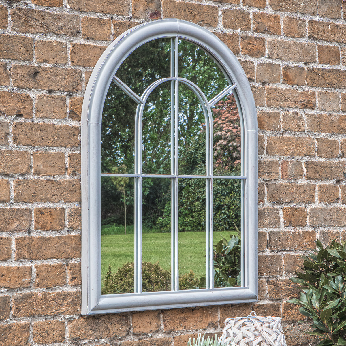 Laguna Outdoor Mirror Estate 690x40x880mm - WowCornwall