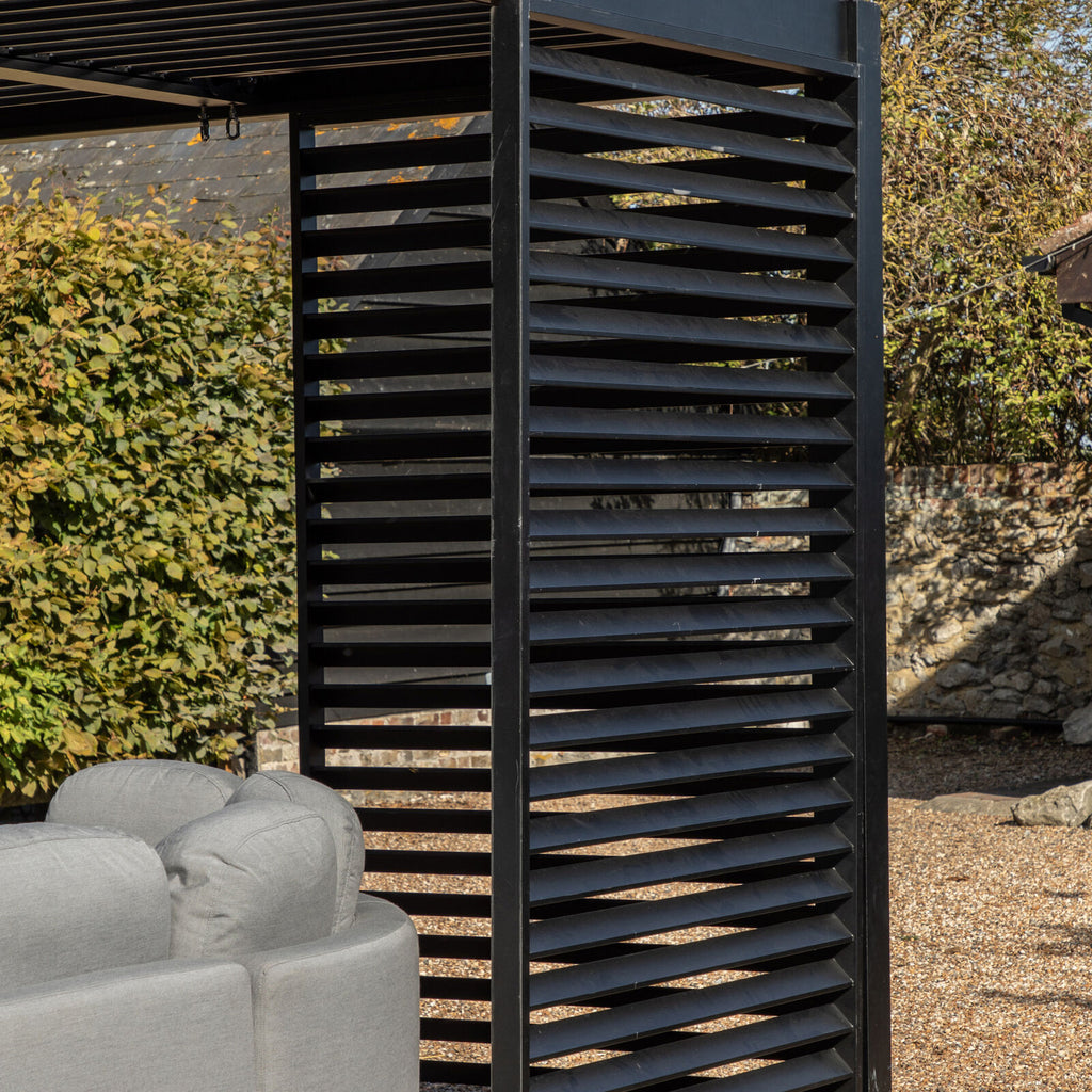 Messina Pergola Louvre Screen Black 1230x2180mm - WowCornwall