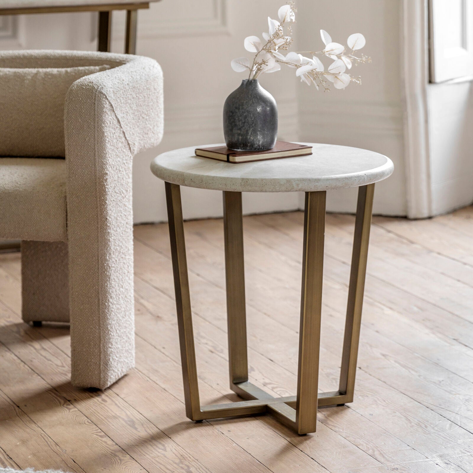 Moderna Side Table